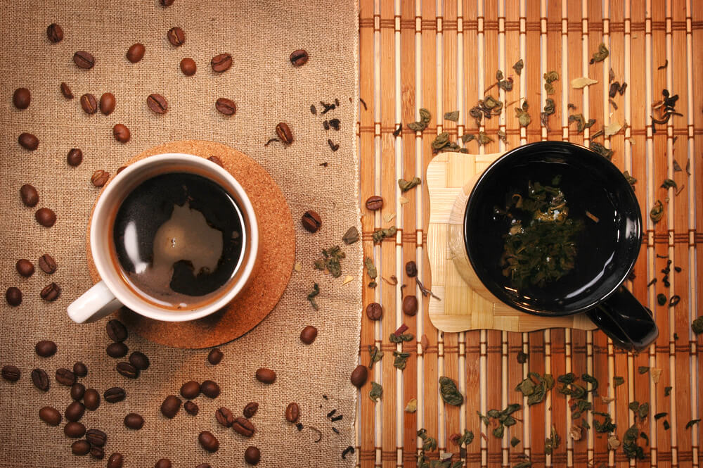 green-tea-vs-coffee
