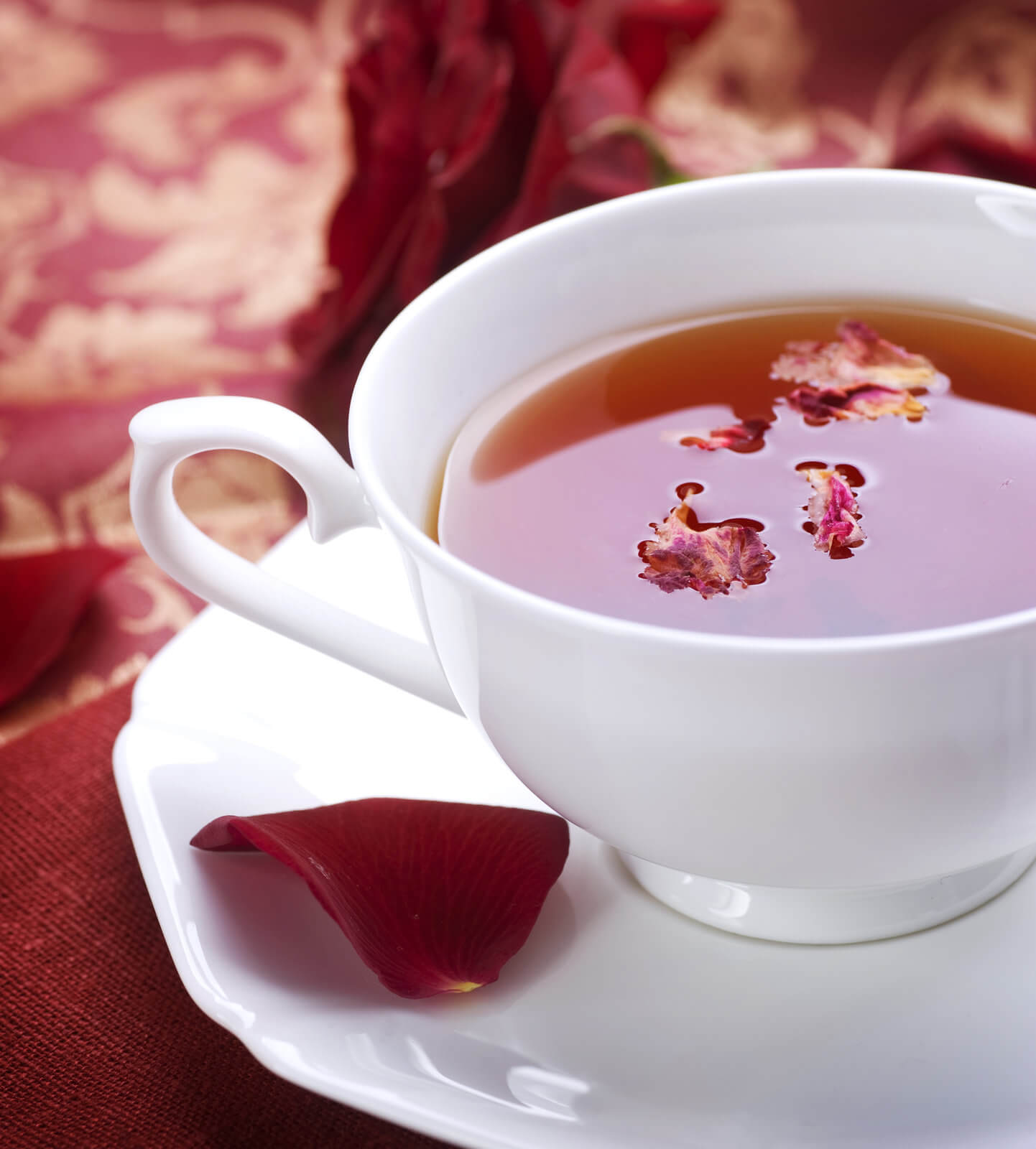 7 Best White Tea Brands To Help You Relax