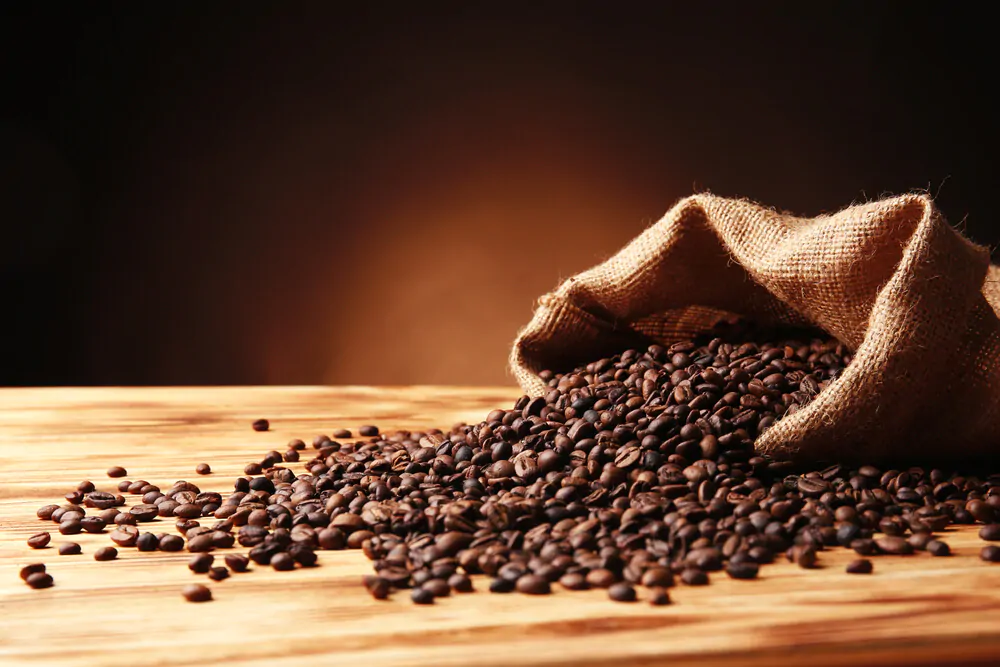 coffee beans with juta bag