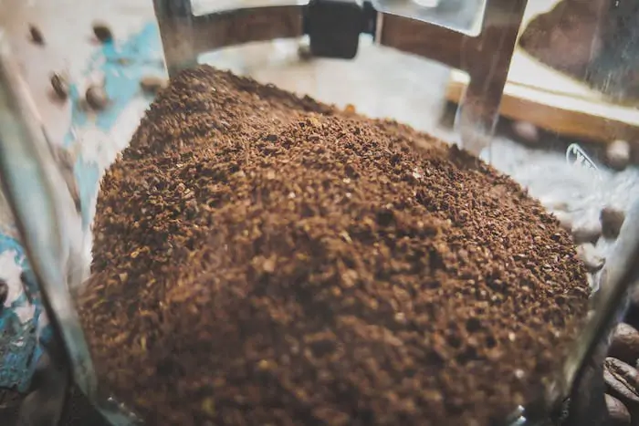 Do Old Coffee Grounds Have Less Caffeine