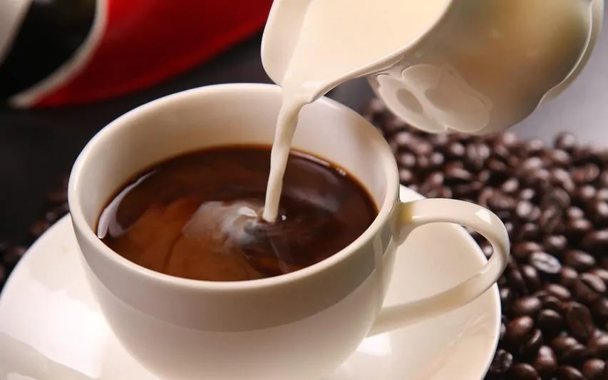 What does spanish latte contain? Spanish Latte Origins 