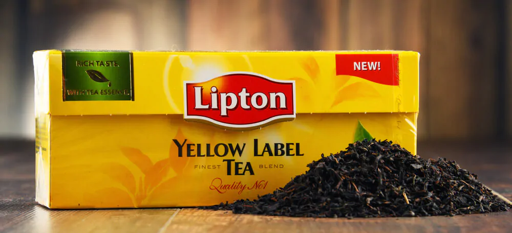 close up shot of Lipton yellow label tea