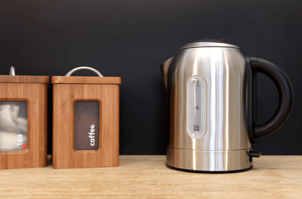 Do electric kettles turn off automatically